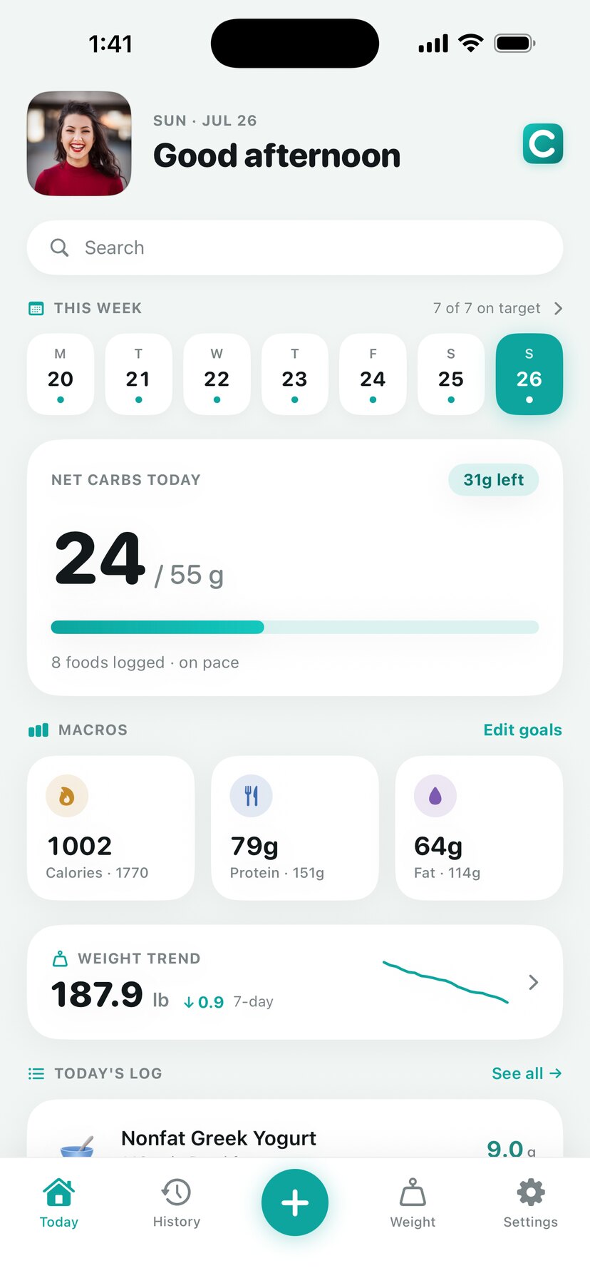 Carbium dashboard showing net carbs for the day, macro totals and a weight trend card